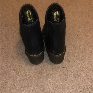 Dr Martens boots w heel